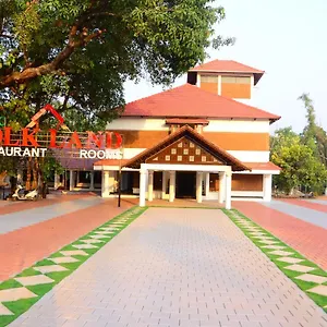 Ktdc Folk Land, Parassinikadavu Pappinisseri